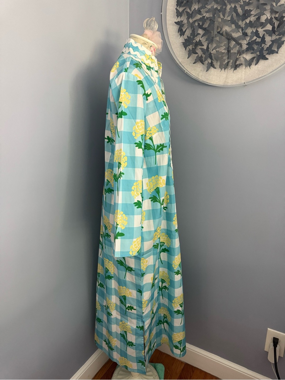 🆕 Sail to Sable Blue and Yellow Floral Gingham Caftan - Picture 4 of 8